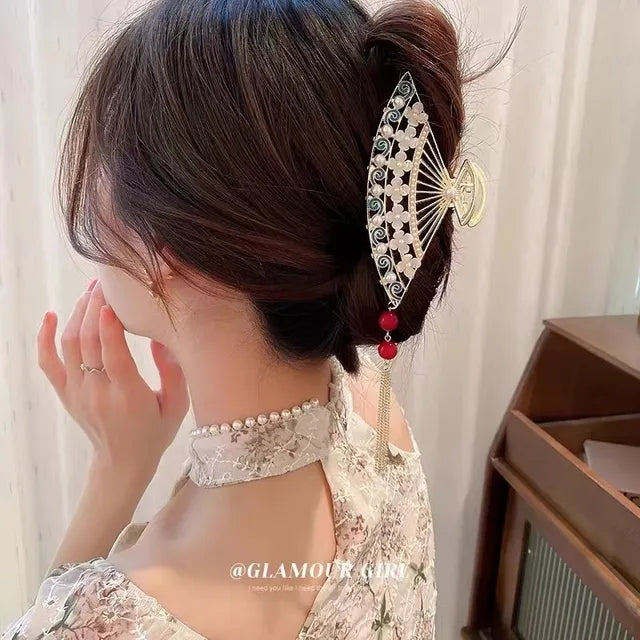 Retro Flower Butterfly Tassel Hair Clip 